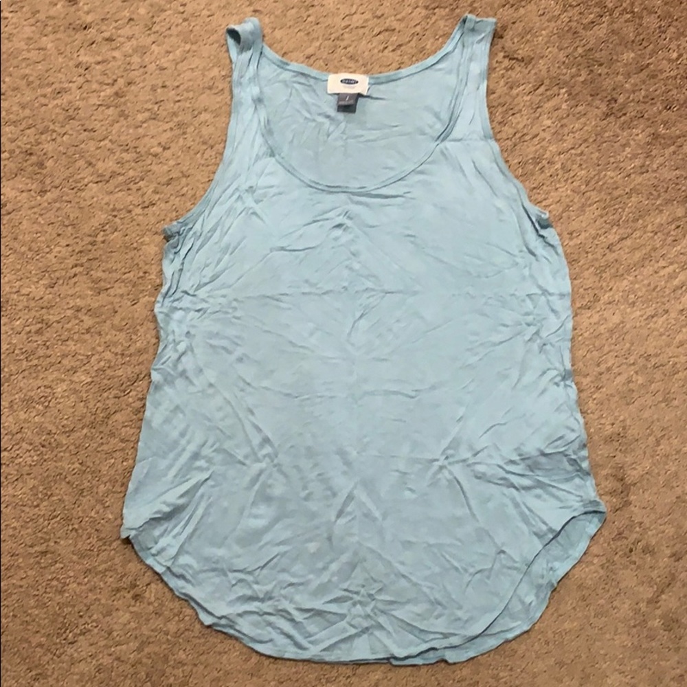 Old Navy Curved Hem Tank Top. Point Break.